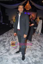 Karan Johar at HDIL Day 1 on 12th Oct 2009 (2).JPG